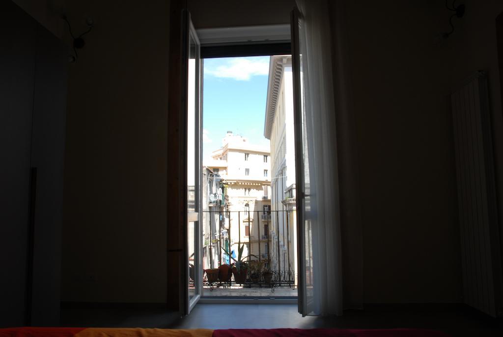 La Fontana Di Rua Catalana Apartment Napoli Exterior foto